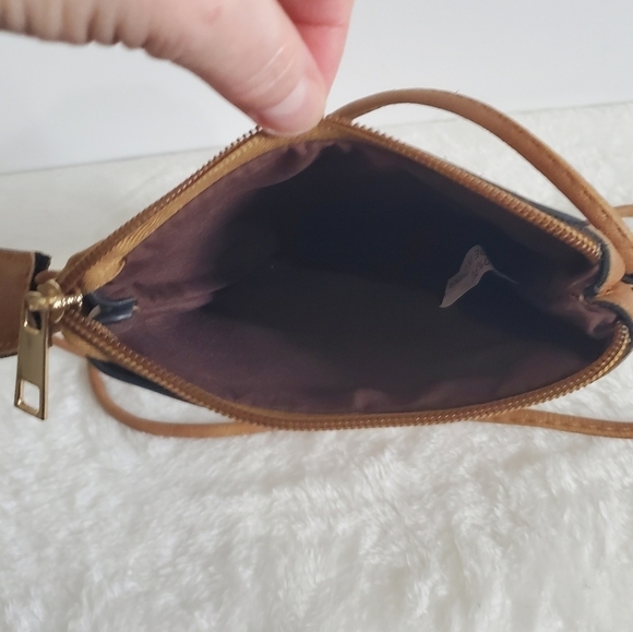 TAN Boutique Faux Leather Zig Zag Dark Silver Embellished Crossbody Bag Purse - Picture 11 of 13